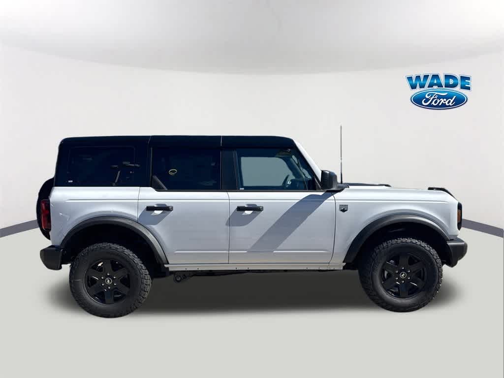 Thumbnail: 2025 Ford Bronco - 4