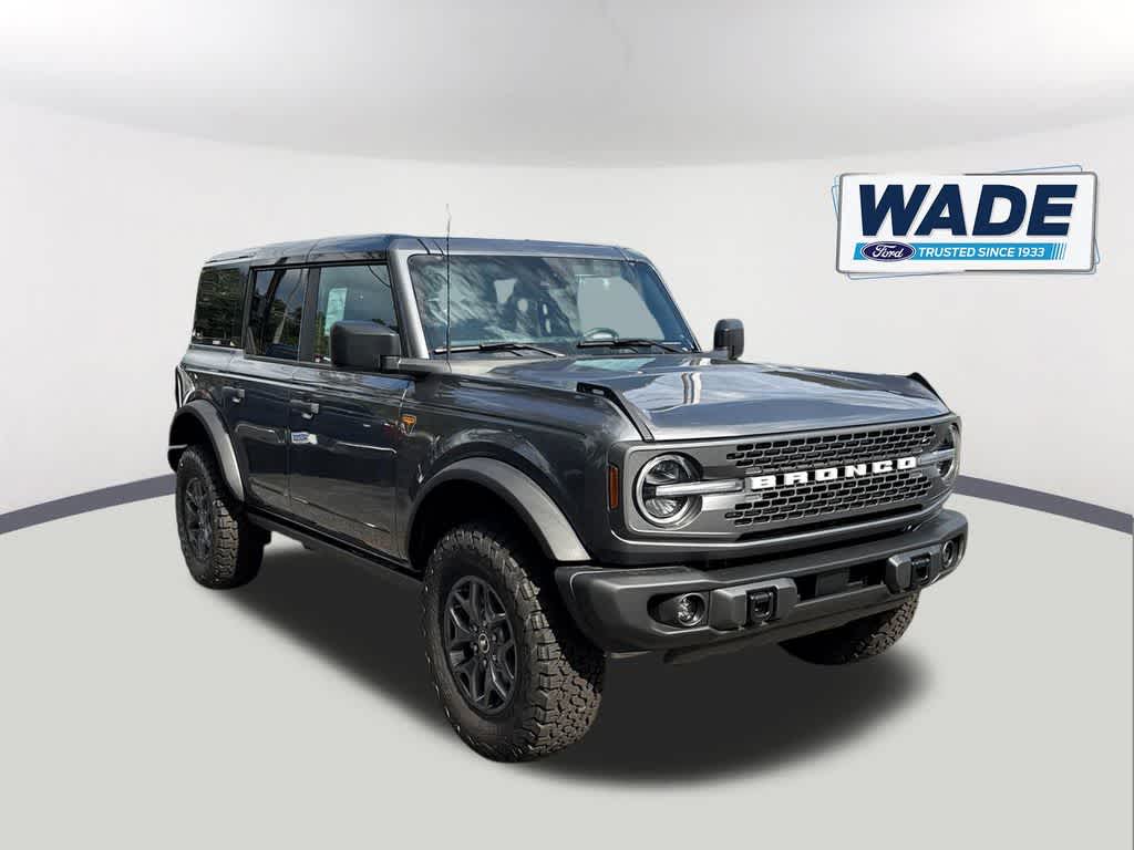 Thumbnail: 2025 Ford Bronco - 3