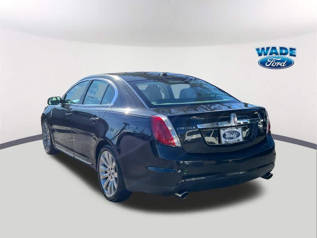 Thumbnail: 2010 Lincoln MKS - 7