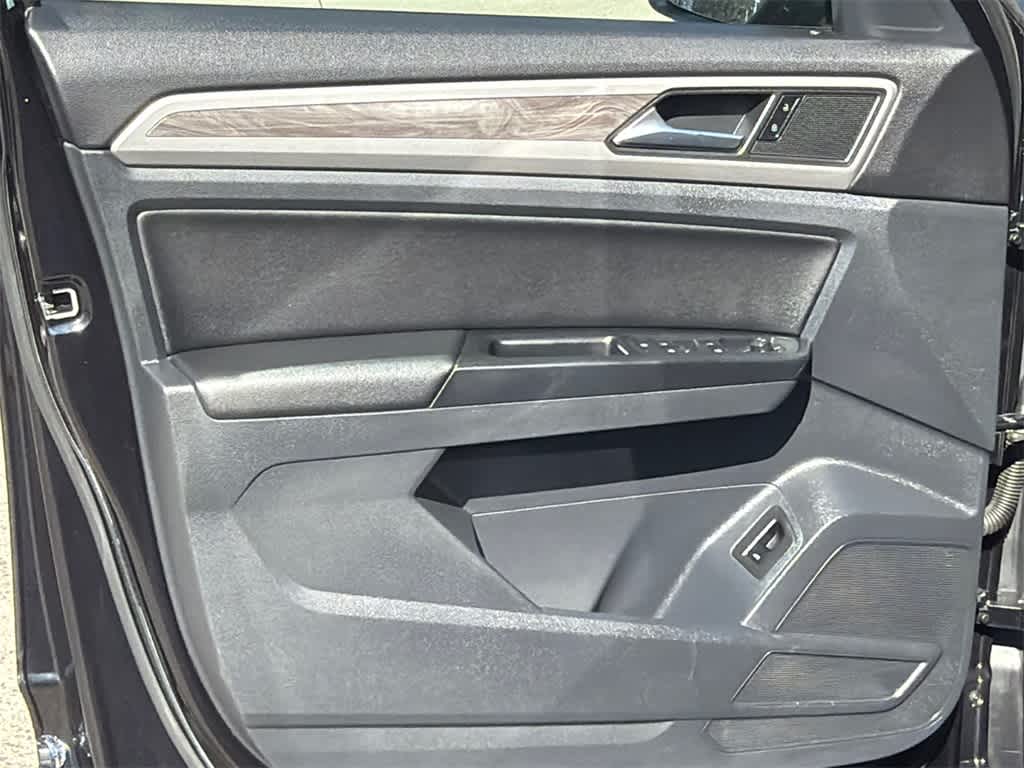 Thumbnail: 2020 Volkswagen Atlas - 11