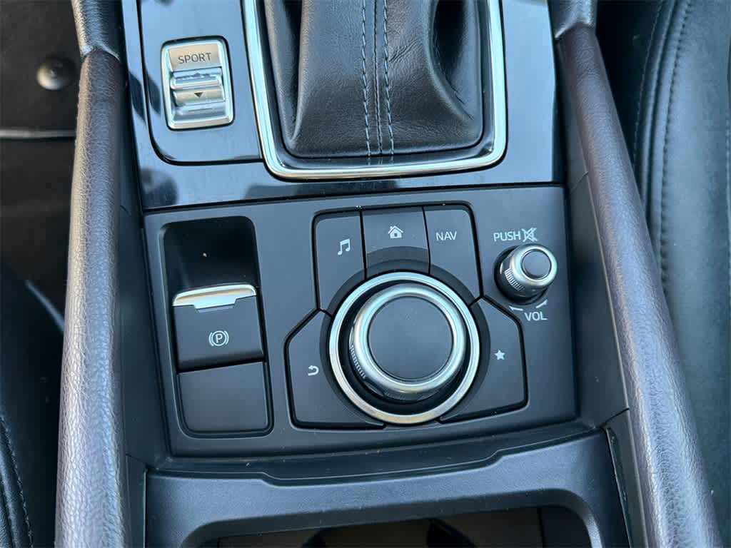 Thumbnail: 2017 Mazda Mazda3 - 30