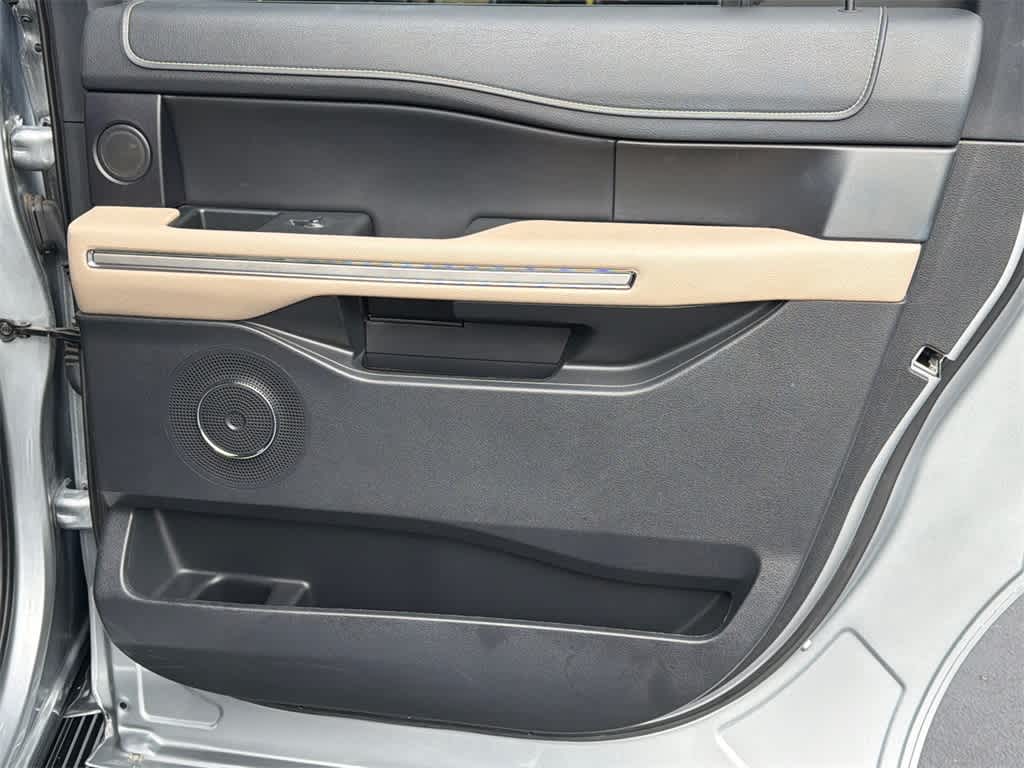 Thumbnail: 2023 Ford Expedition MAX - 15