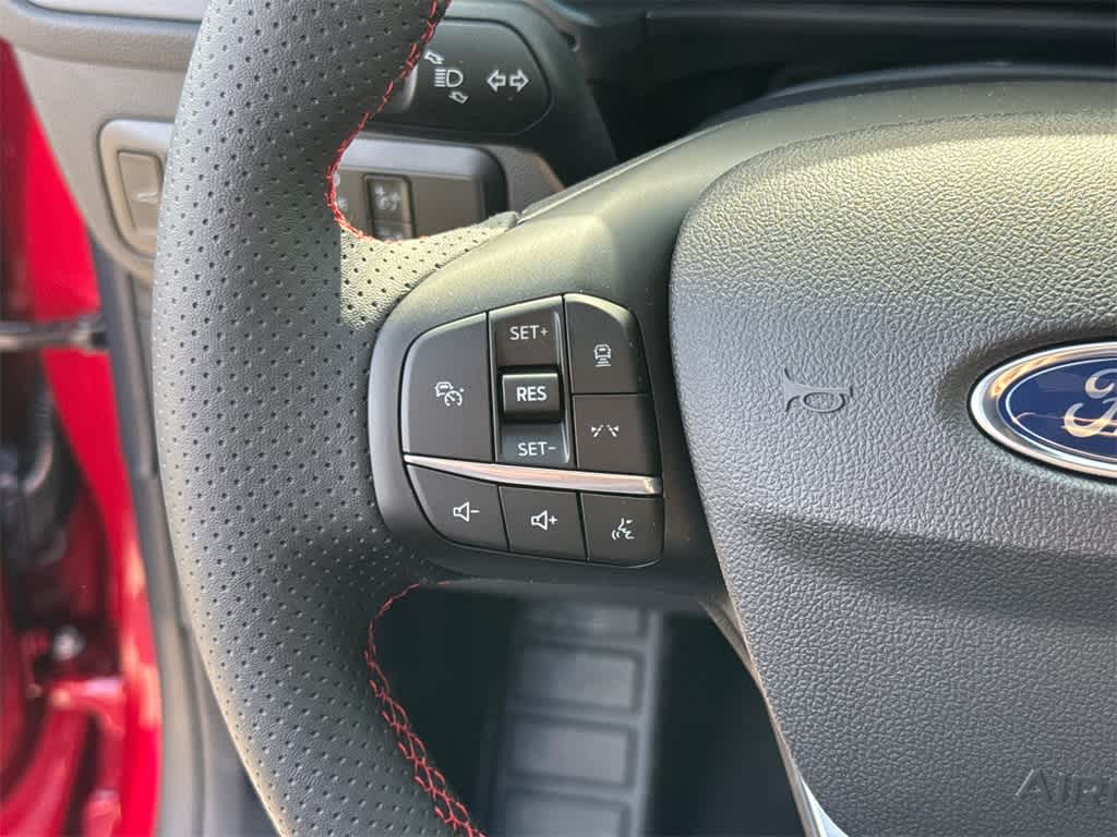 Thumbnail: 2025 Ford Escape - 22