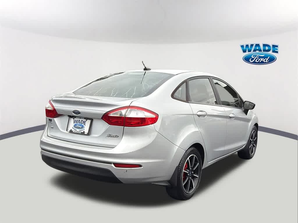 Thumbnail: 2017 Ford Fiesta - 5