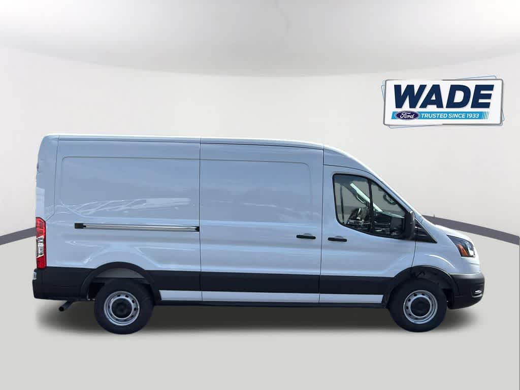 Thumbnail: 2026 Ford Transit Series - 4
