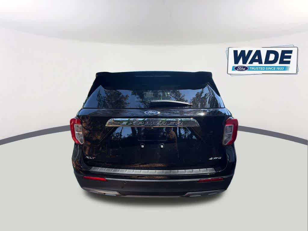 Thumbnail: 2023 Ford Explorer - 7