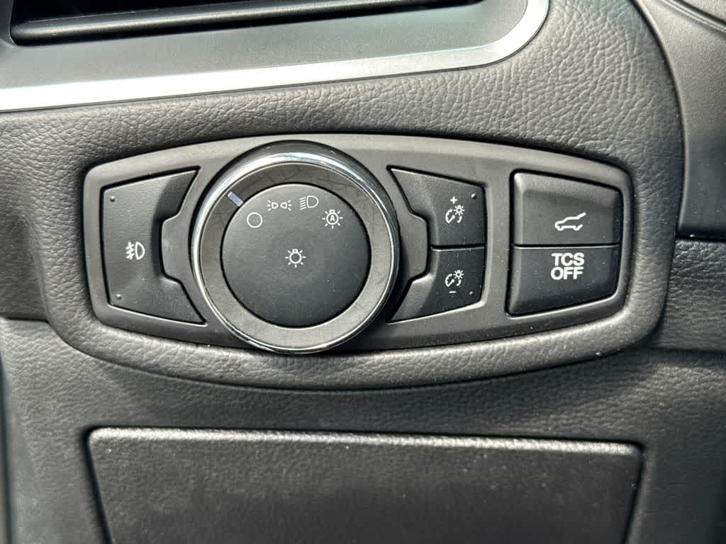 Thumbnail: 2024 Ford Edge - 26