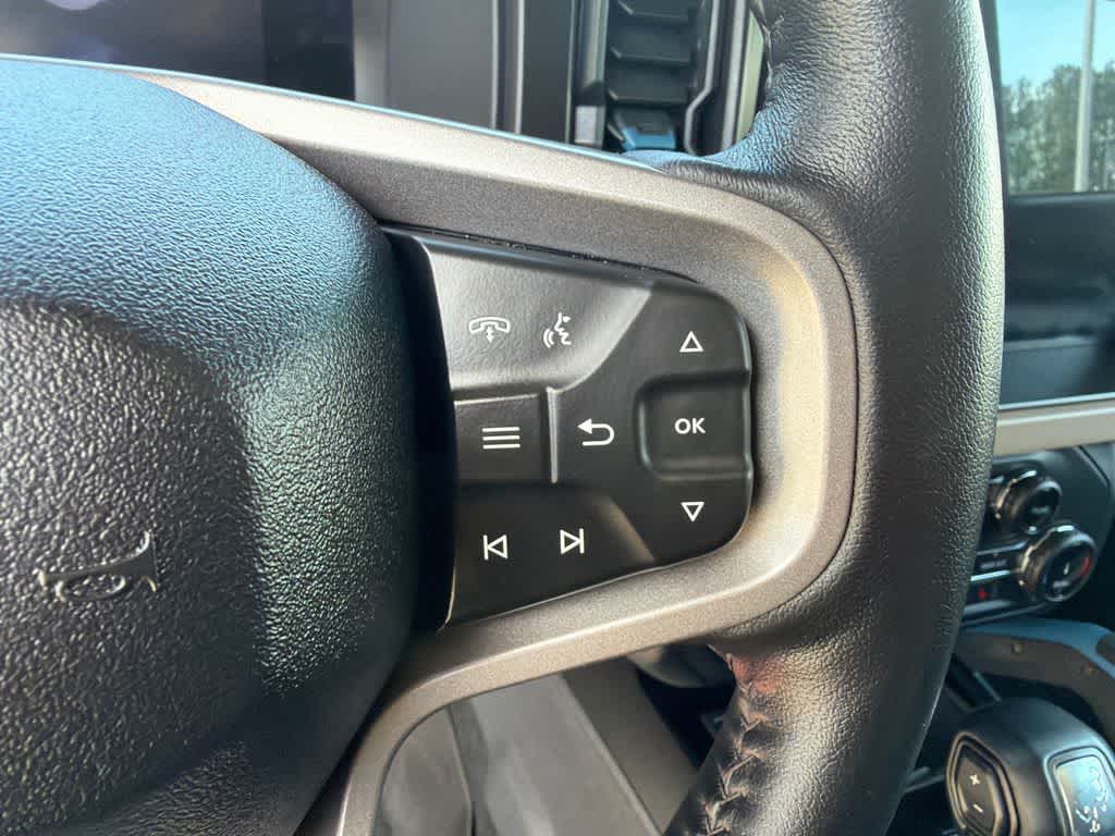 Thumbnail: 2022 Ford Bronco - 22