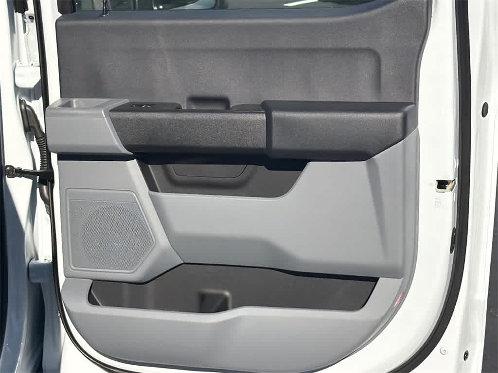 Thumbnail: 2025 Ford F-250 - 15