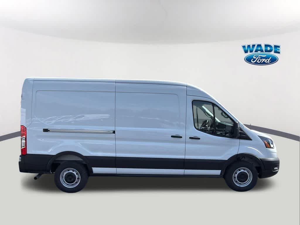 Thumbnail: 2026 Ford Transit Series - 4