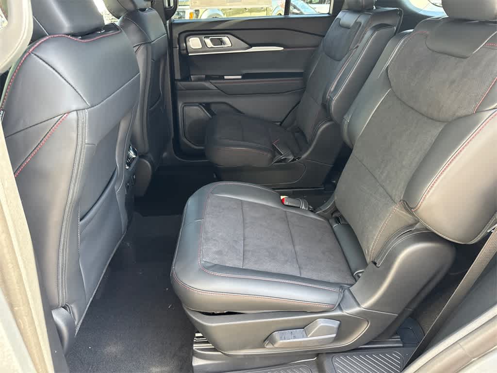 Thumbnail: 2026 Ford Explorer - 18