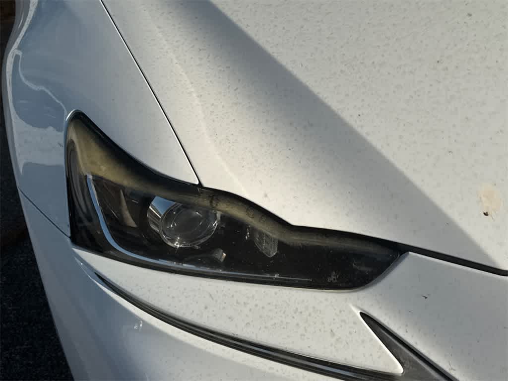Thumbnail: 2017 Lexus IS - 11