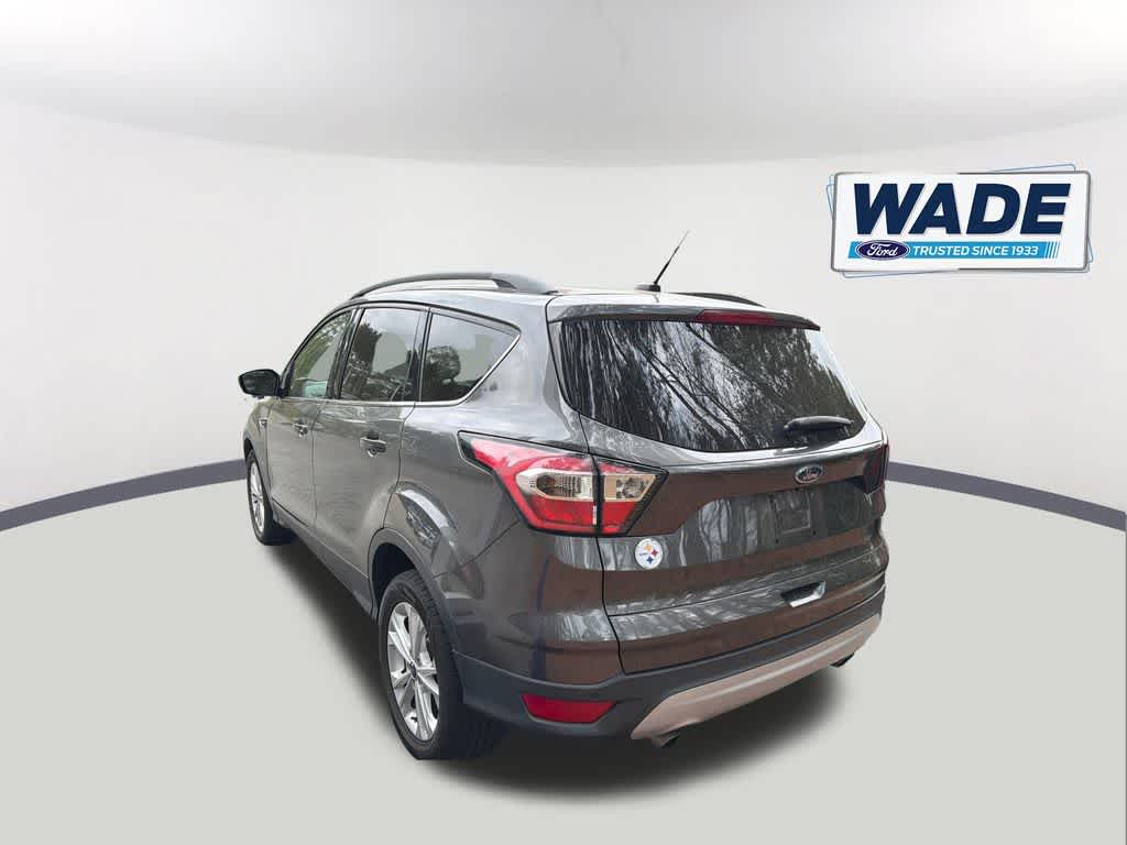 Thumbnail: 2017 Ford Escape - 6