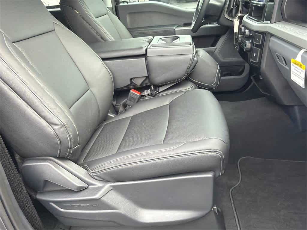 Thumbnail: 2025 Ford F-250 - 12