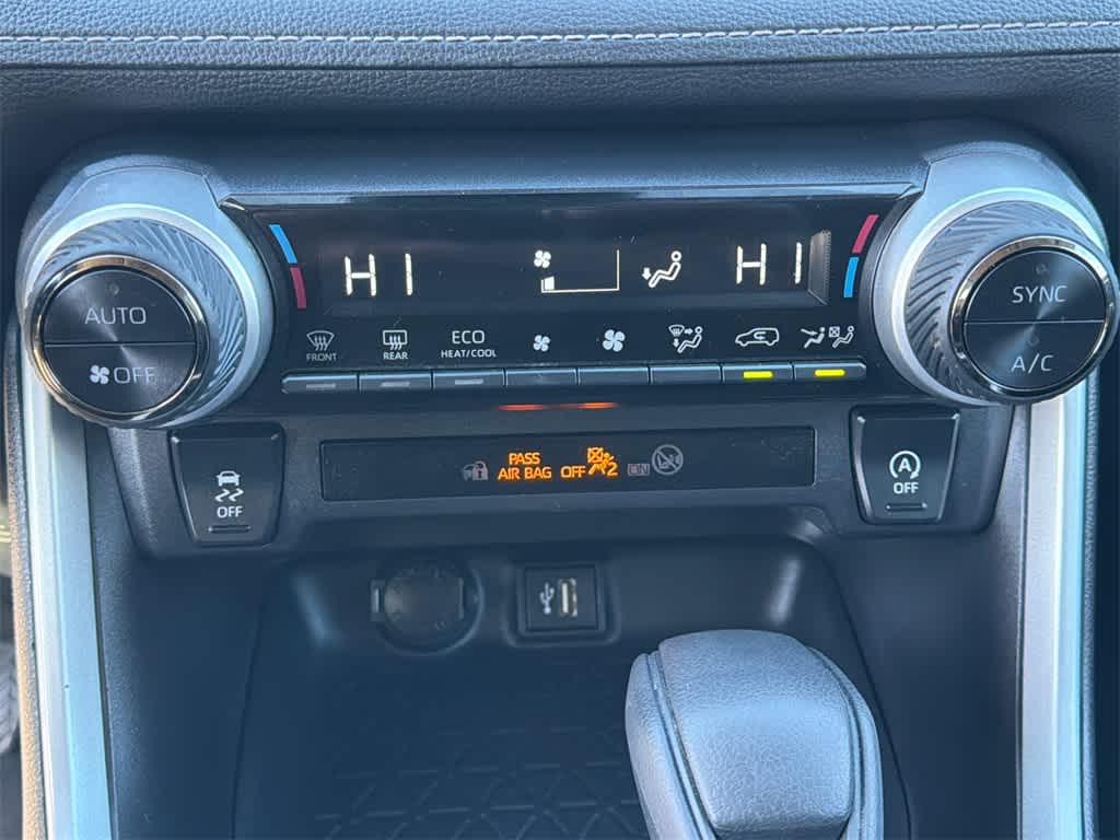 Thumbnail: 2023 Toyota RAV4 - 29