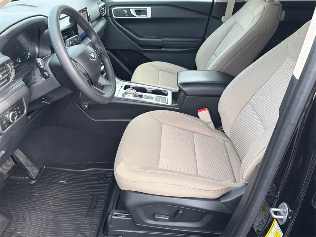 Thumbnail: 2024 Ford Explorer - 10