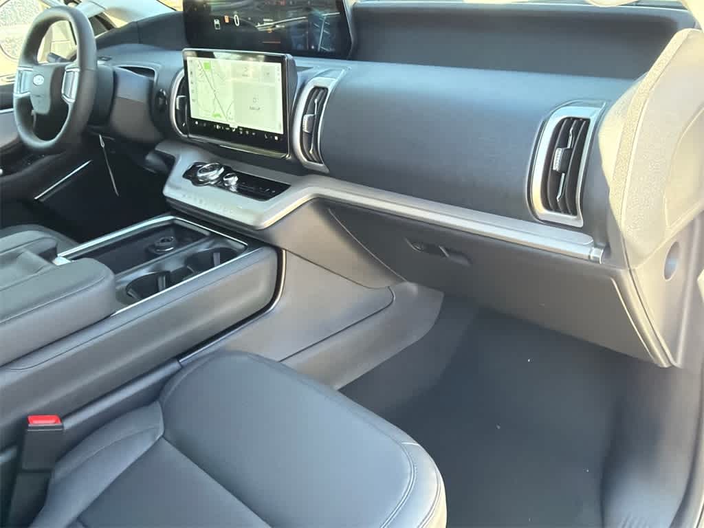 Thumbnail: 2026 Ford Expedition MAX - 13