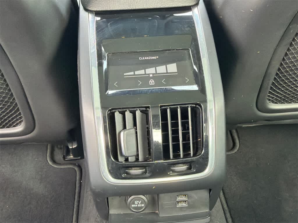 Thumbnail: 2018 Volvo S90 - 19