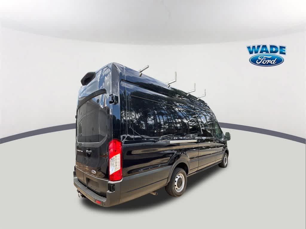 Thumbnail: 2022 Ford Transit Series - 5