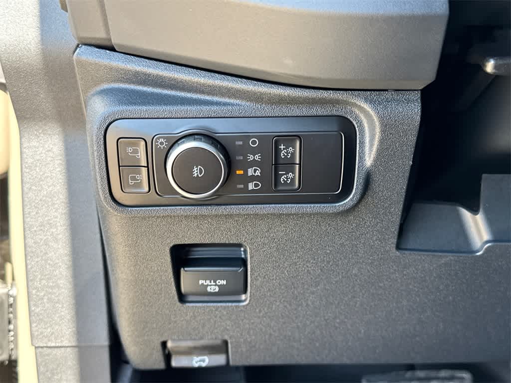 Thumbnail: 2025 Ford Bronco - 32