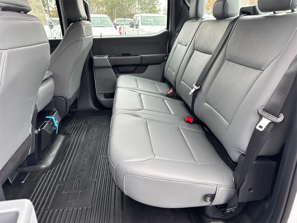 Thumbnail: 2025 Ford F-250 - 17