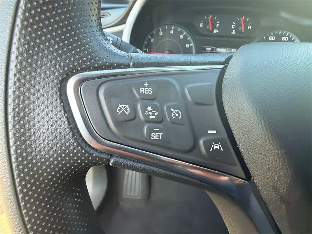 Thumbnail: 2023 Chevrolet Malibu - 23