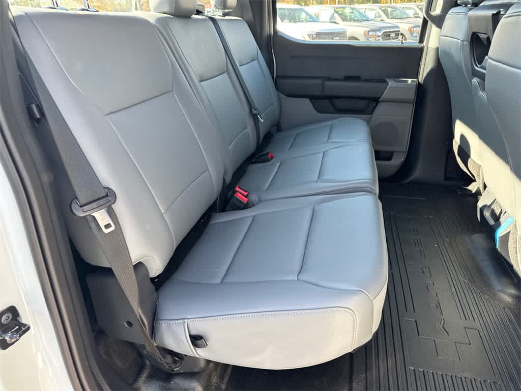 Thumbnail: 2025 Ford F-250 - 14