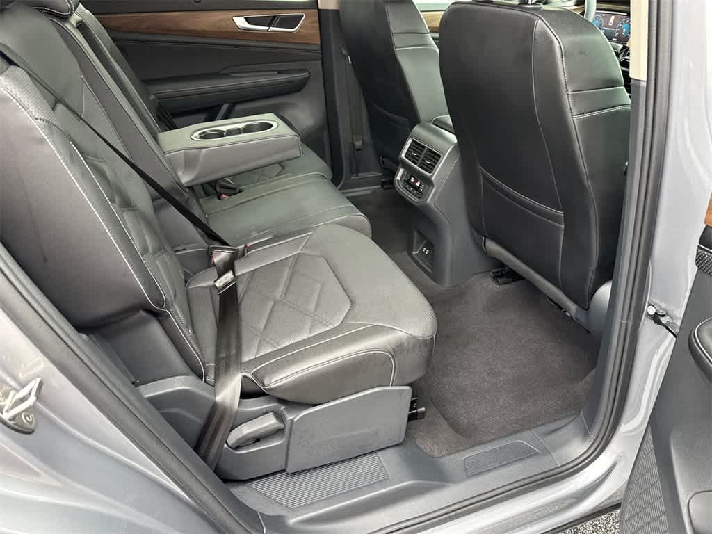 Thumbnail: 2024 Volkswagen Atlas - 14