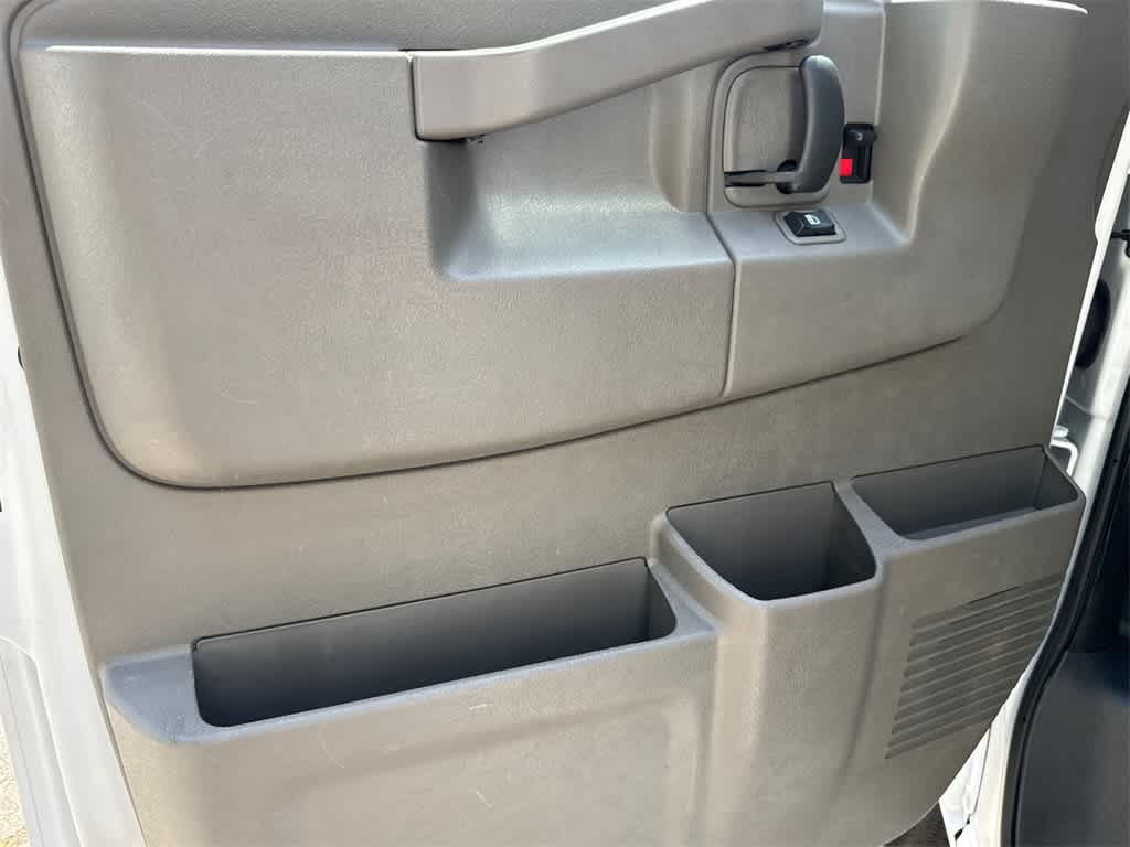 Thumbnail: 2023 GMC Savana - 11