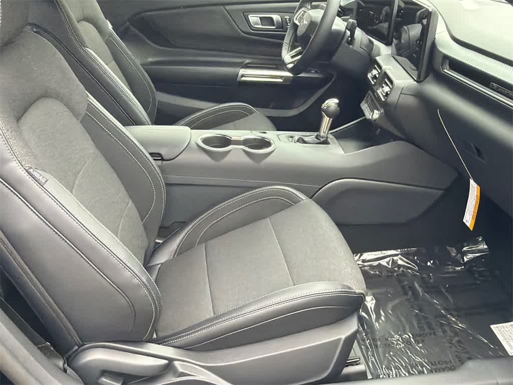 Thumbnail: 2026 Ford Mustang - 12