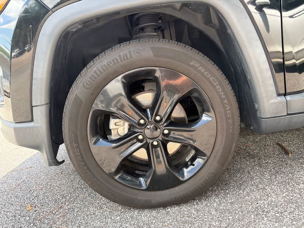Thumbnail: 2021 Jeep Compass - 7