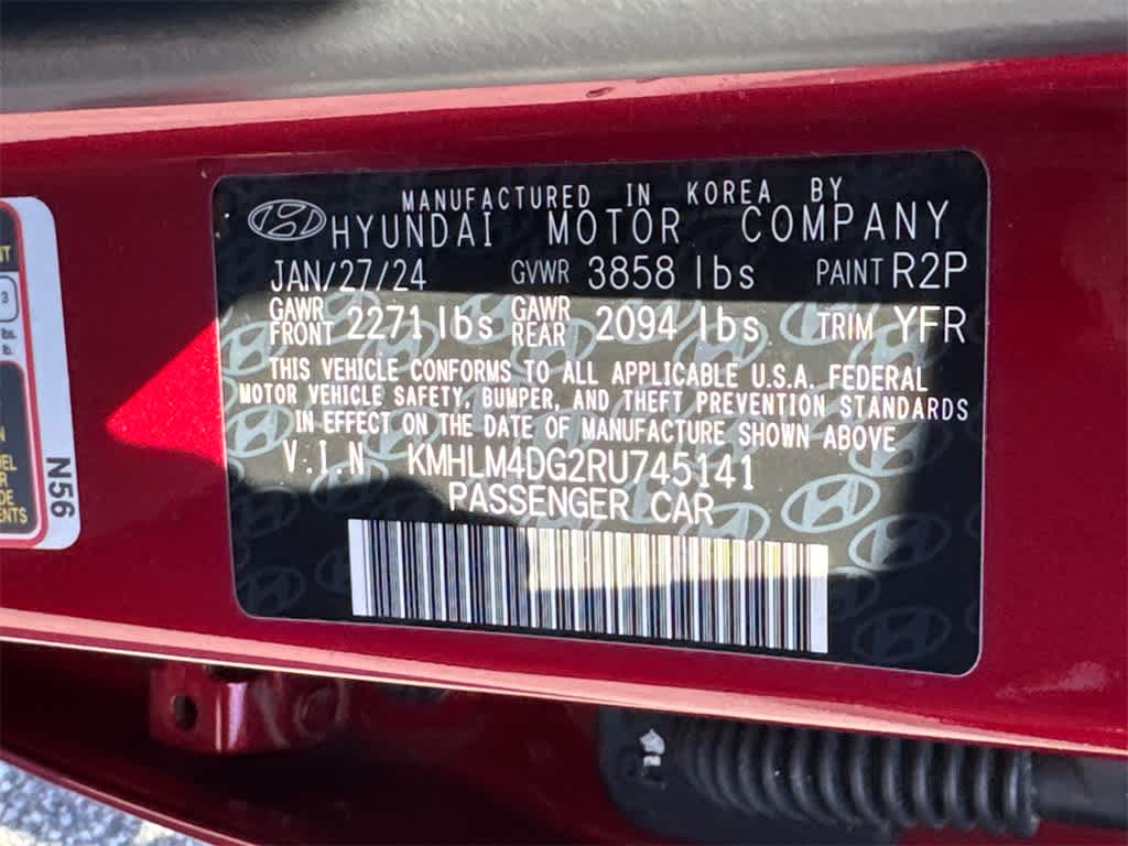 Thumbnail: 2024 Hyundai Elantra - 31