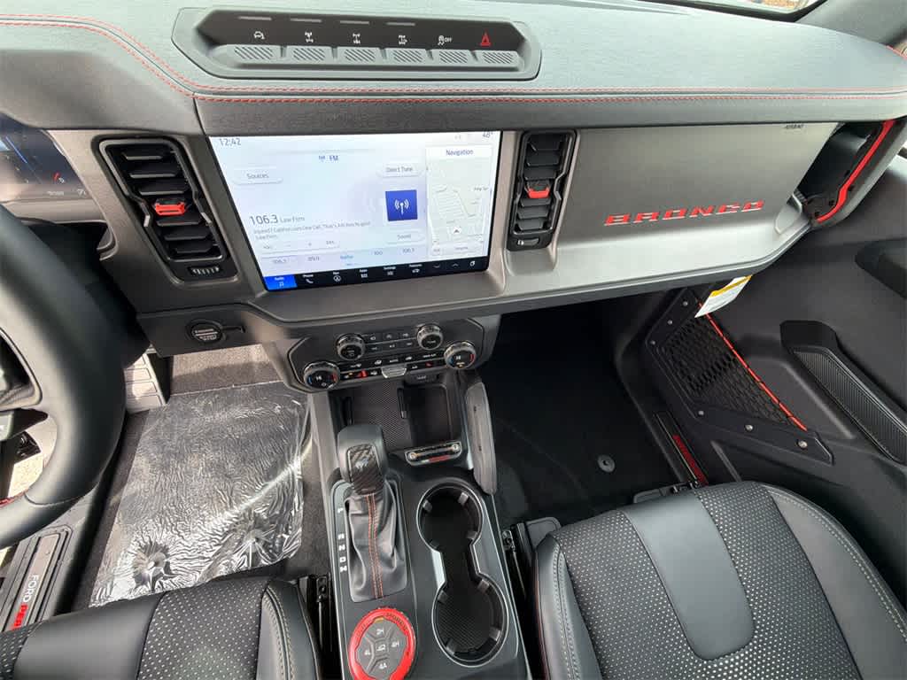 Thumbnail: 2025 Ford Bronco - 23