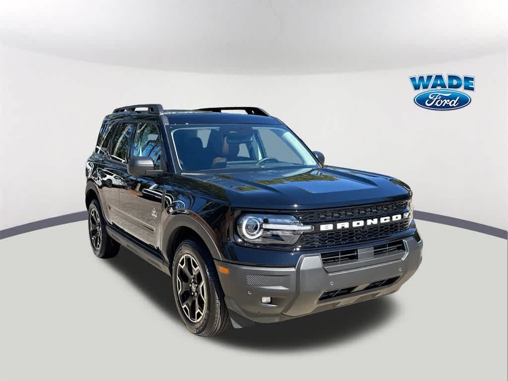Thumbnail: 2025 Ford Bronco Sport - 3