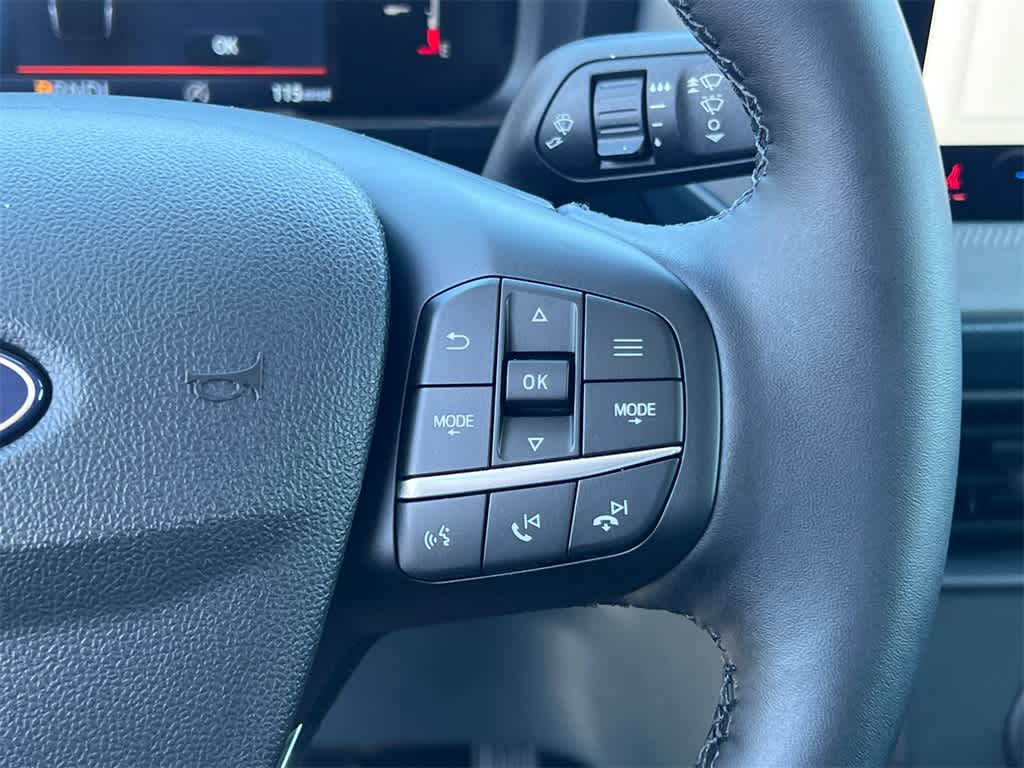 Thumbnail: 2025 Ford Maverick - 23