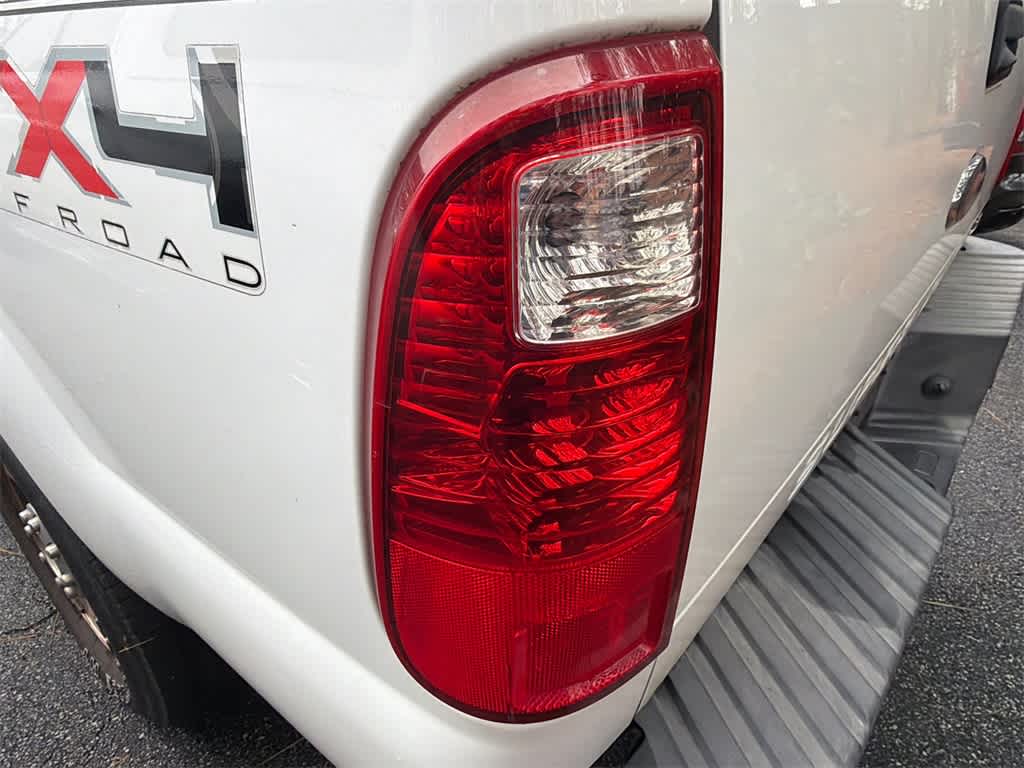 Thumbnail: 2011 Ford Econoline - 10