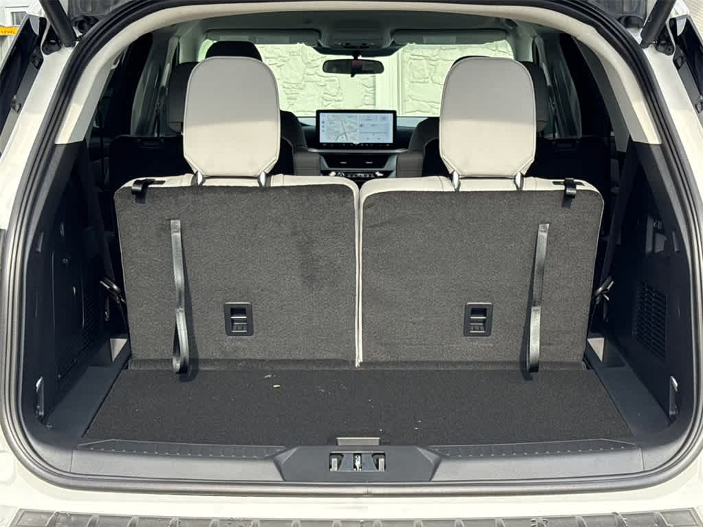 Thumbnail: 2026 Ford Explorer - 16