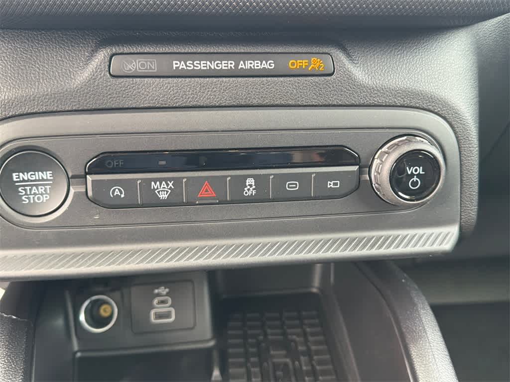 Thumbnail: 2025 Ford Bronco Sport - 27