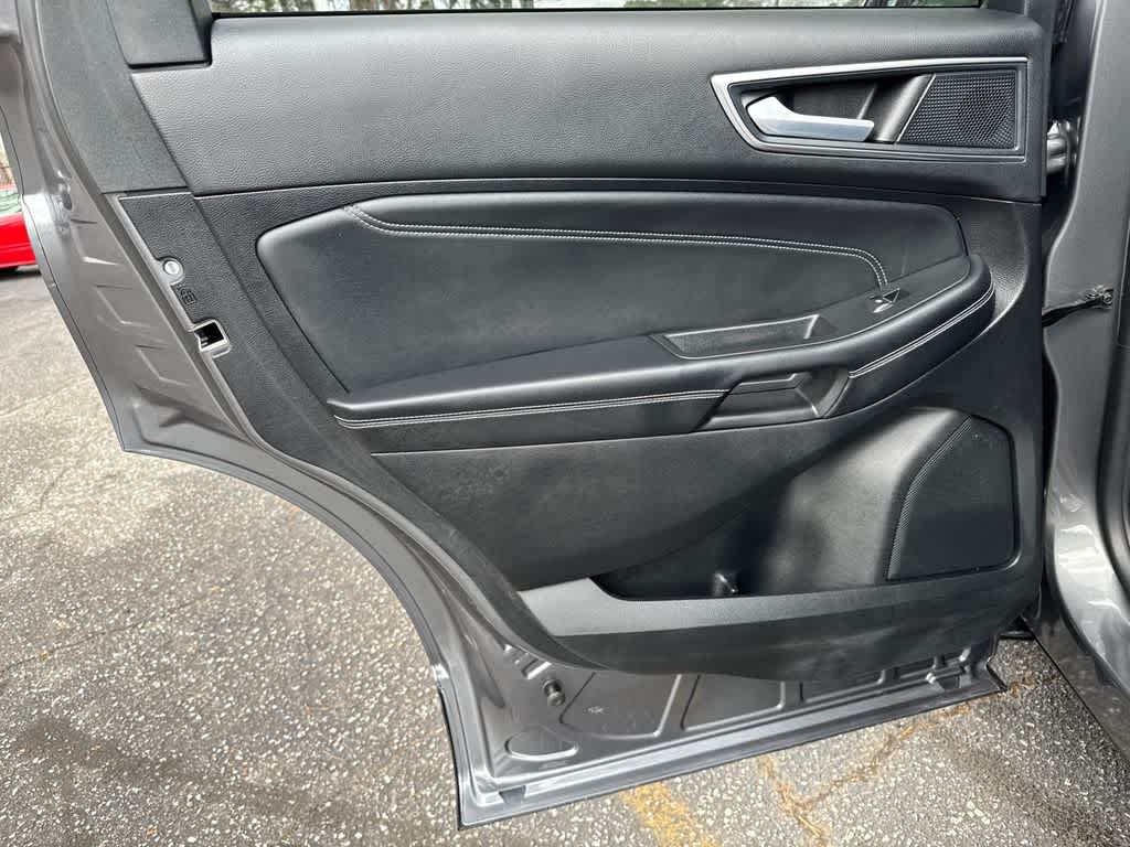 Thumbnail: 2024 Ford Edge - 38