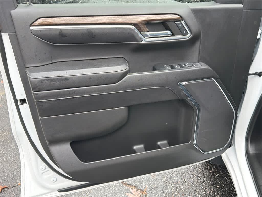 Thumbnail: 2023 Chevrolet Silverado 1500 - 11