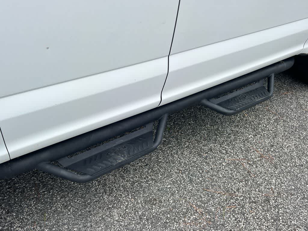 Thumbnail: 2019 Ford Econoline - 17
