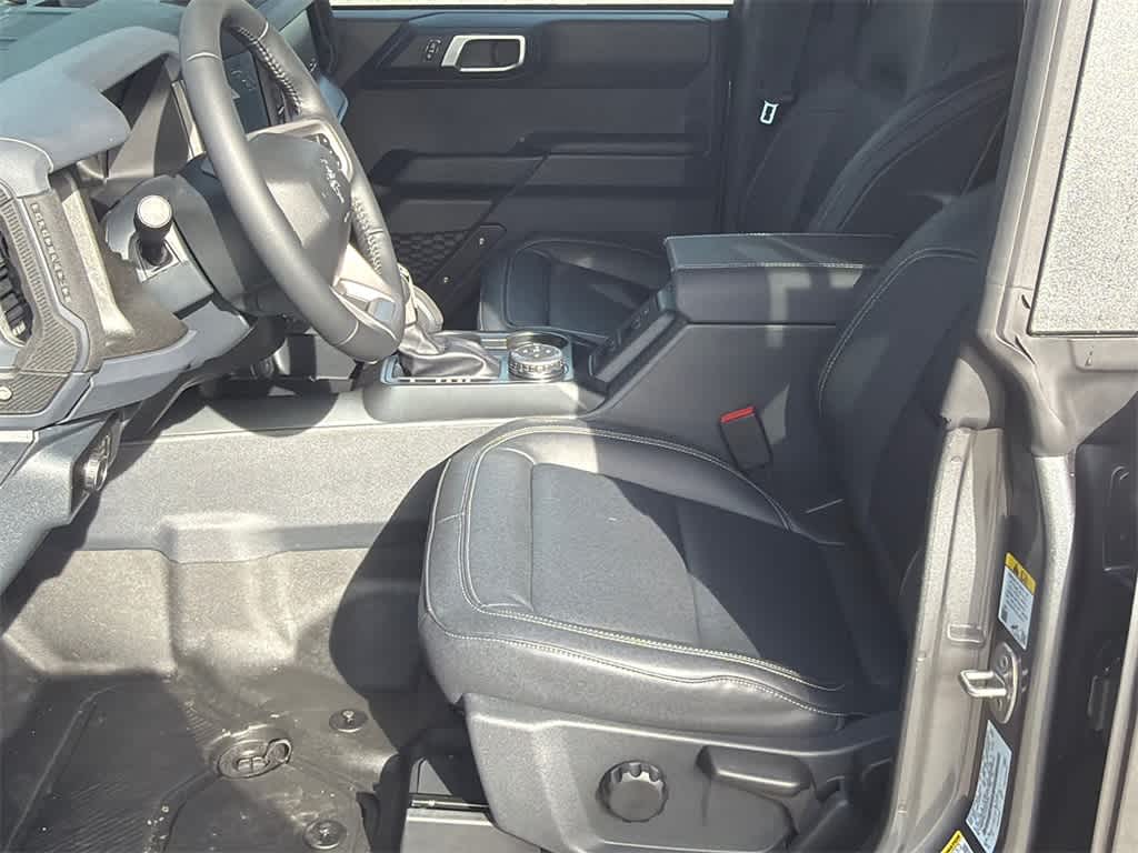 Thumbnail: 2025 Ford Bronco - 10