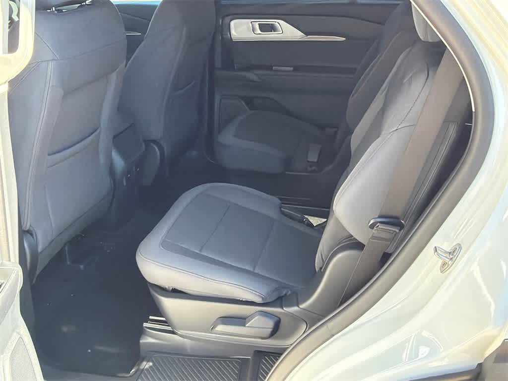 Thumbnail: 2026 Ford Explorer - 18