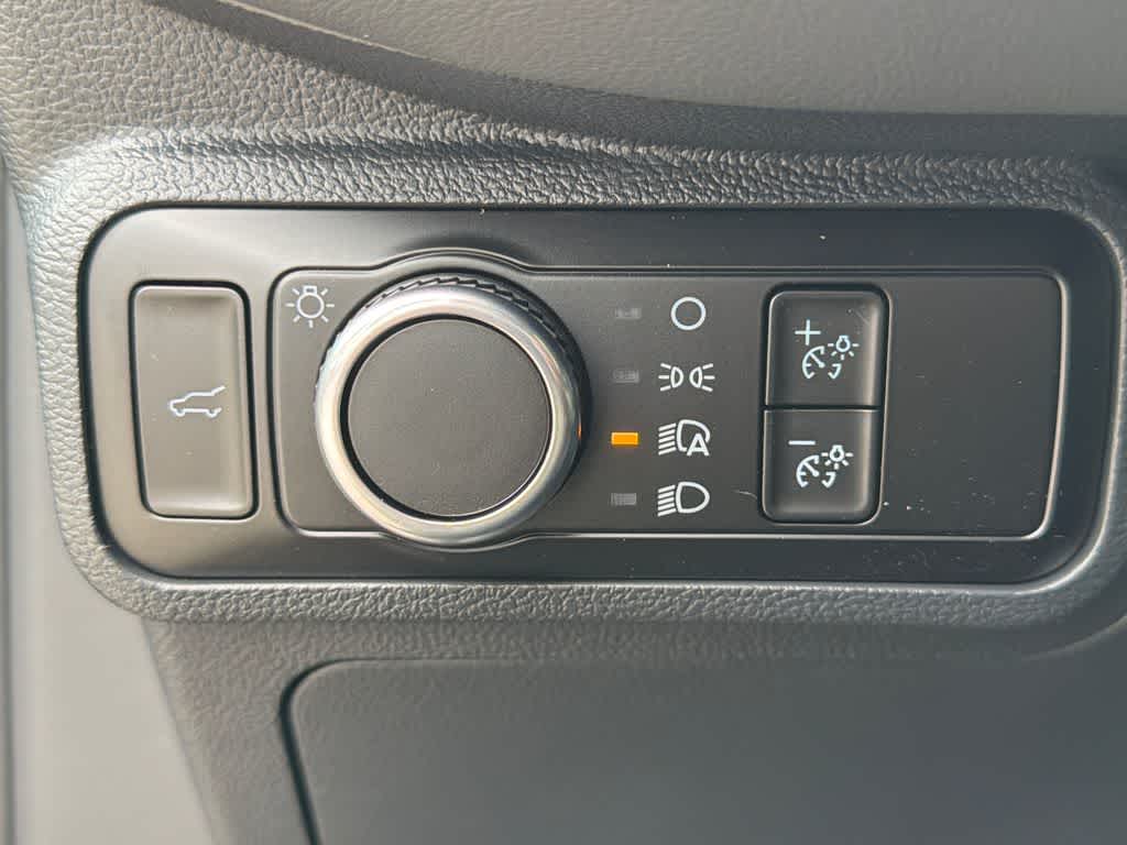 Thumbnail: 2026 Ford Explorer - 32