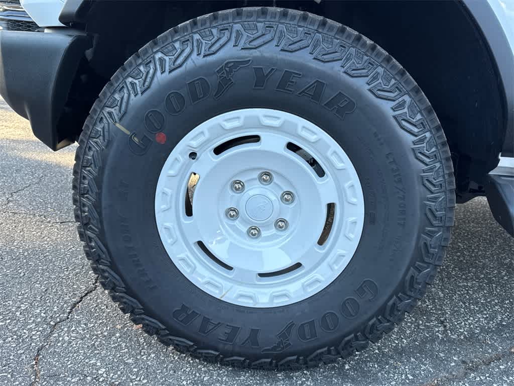 Thumbnail: 2025 Ford Bronco - 9