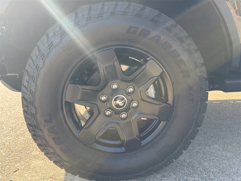 Thumbnail: 2024 Ford Bronco - 9