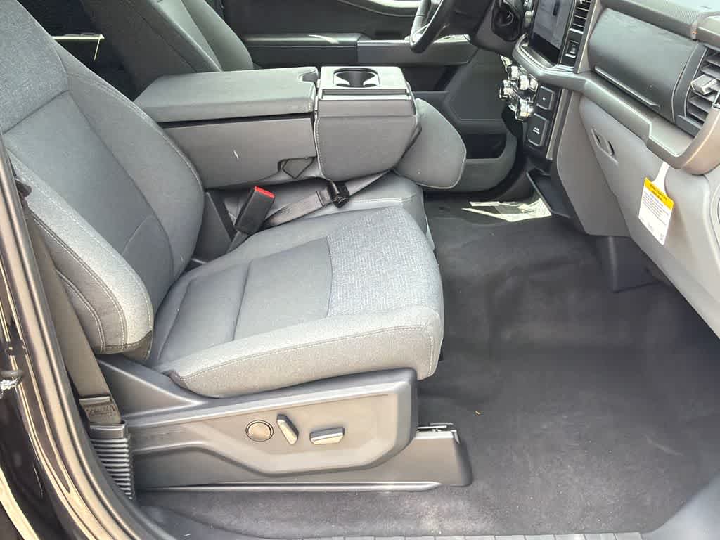 Thumbnail: 2026 Ford F-150 - 12