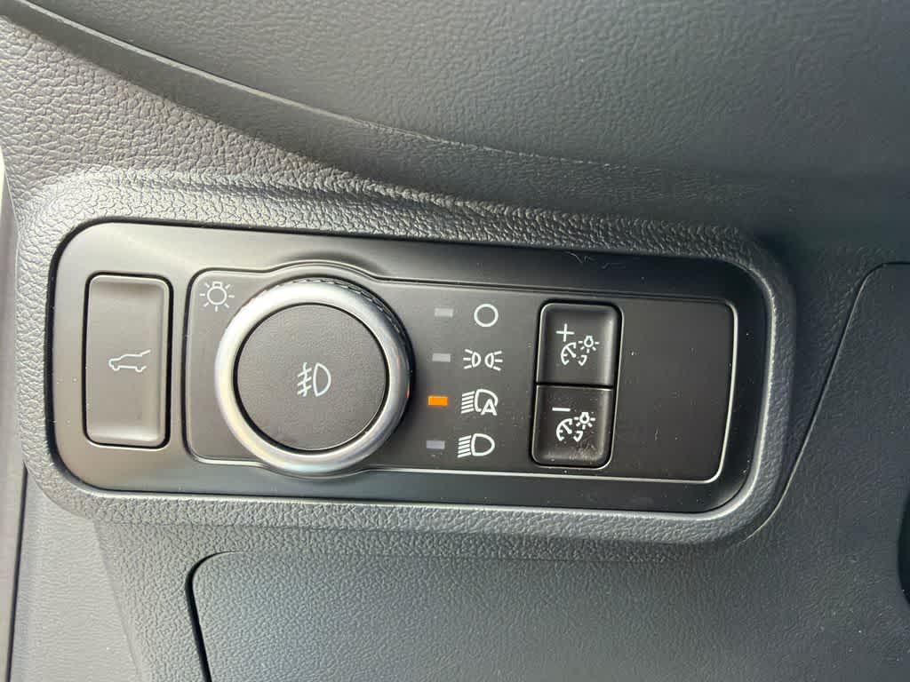 Thumbnail: 2026 Ford Explorer - 31