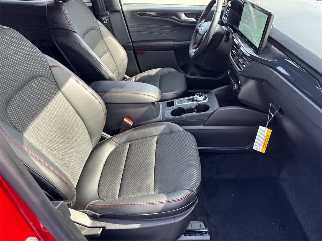 Thumbnail: 2025 Ford Escape - 13