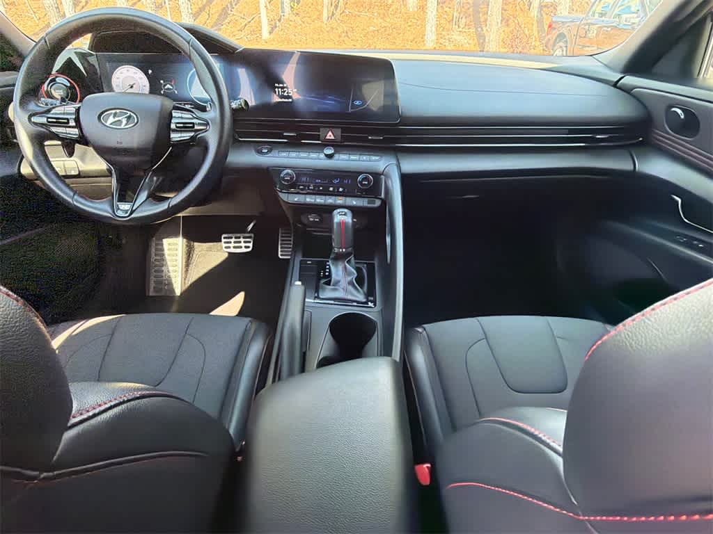 Thumbnail: 2023 Hyundai Elantra - 18